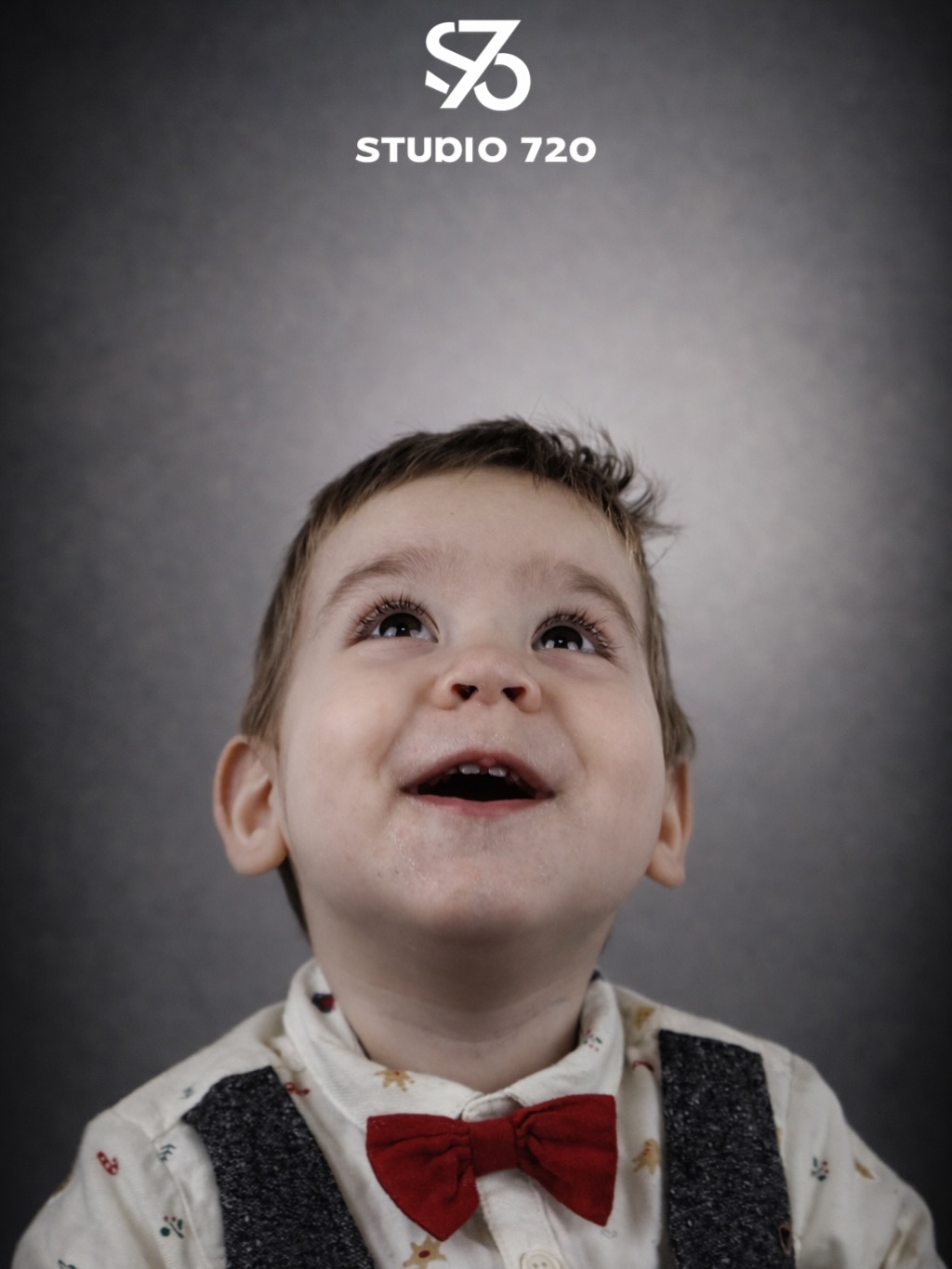 Portrait enfant en studio – Studio 720 Avermes